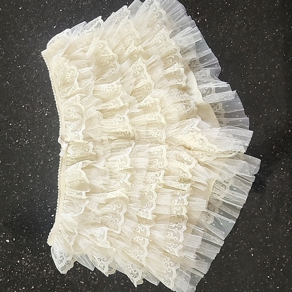 Jaded London Vanilla Rhea Tulle Lace Bloomer Shorts Size 2 - Picture 6 of 16